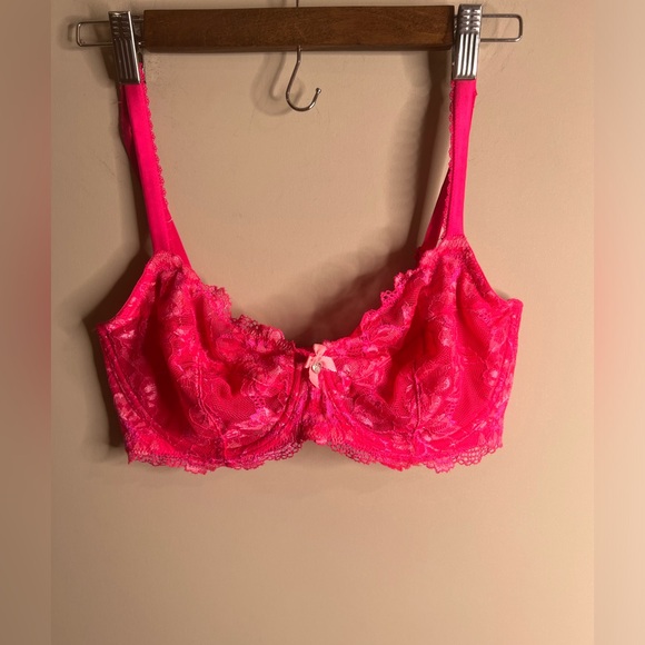 Victoria’s Secret body by Victoria unlined Demi 34DDD hot pink - Picture 8 of 8